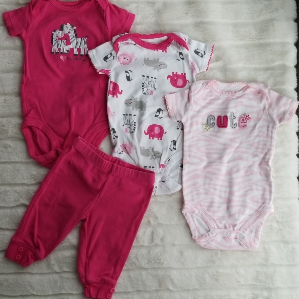 JOY Carter's outfits